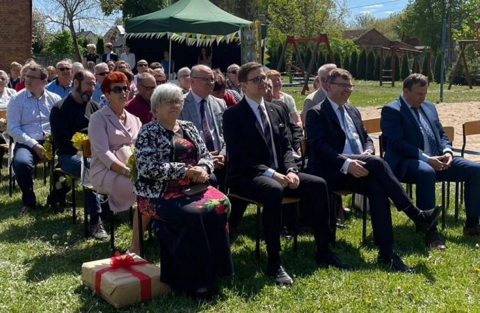 {W Pomorskiej Wsi w powiecie elbląskim otwarto nową placówkę dla seniorów.}